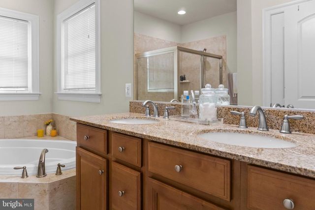 132 LIRIOPE PL, Gaithersburg, MD 20878