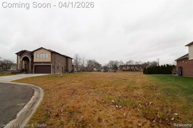 332 Francesco Court, Dearborn, MI 48124