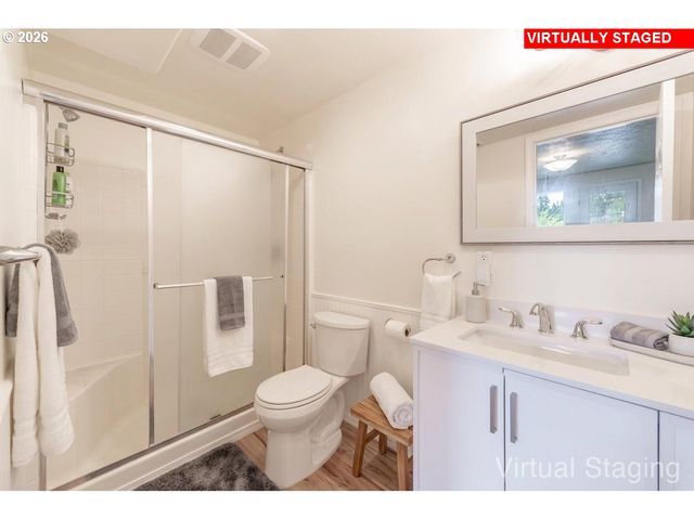 37455 EMERALD CASCADE St, Sandy, OR 97055