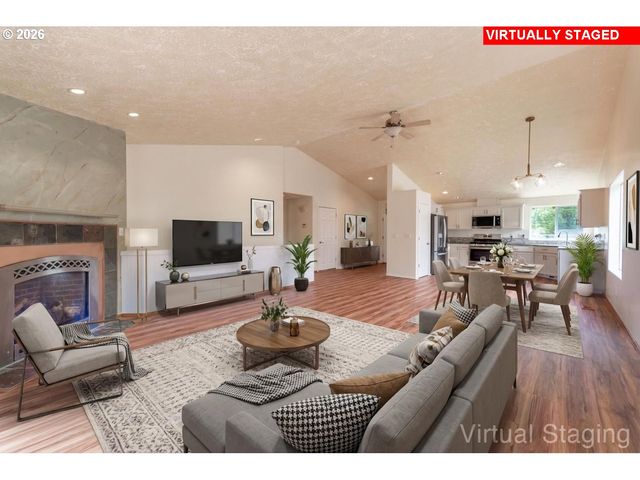 37455 EMERALD CASCADE St, Sandy, OR 97055