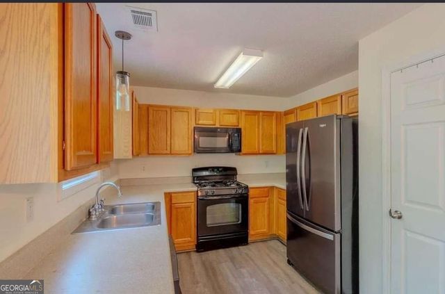 28 Greystone Ridge, Hiram, GA 30141