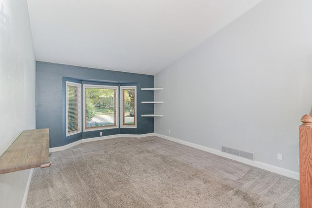 680 Brockton Curve, Eagan, MN 55123