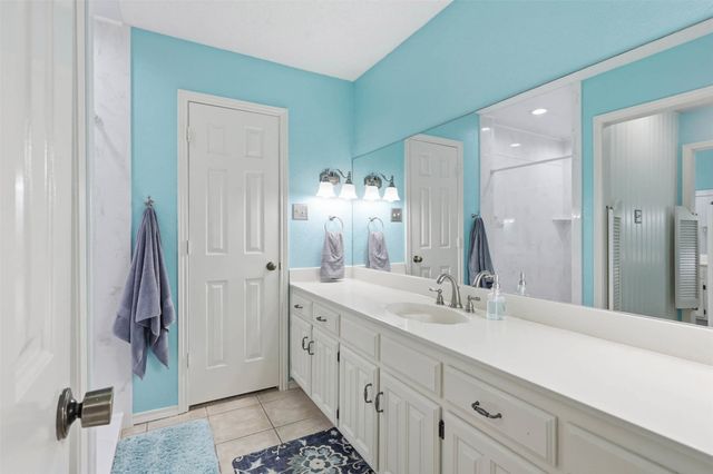 7212 Big Bear Lake Drive, Arlington, TX 76016