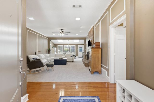 7212 Big Bear Lake Drive, Arlington, TX 76016