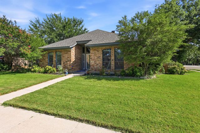 7212 Big Bear Lake Drive, Arlington, TX 76016