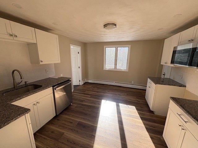 52 Jackson Flat Road, Scituate, RI 02831