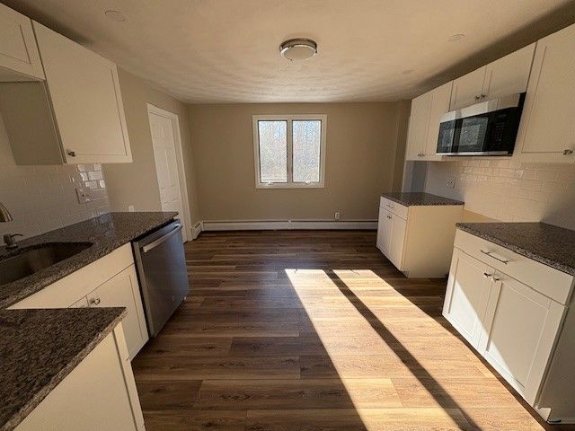 52 Jackson Flat Road, Scituate, RI 02831