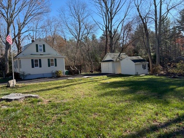 52 Jackson Flat Road, Scituate, RI 02831