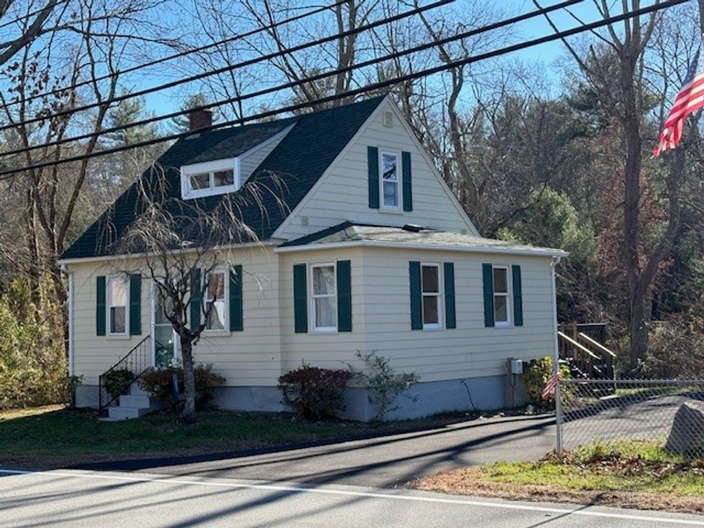 52 Jackson Flat Road, Scituate, RI 02831