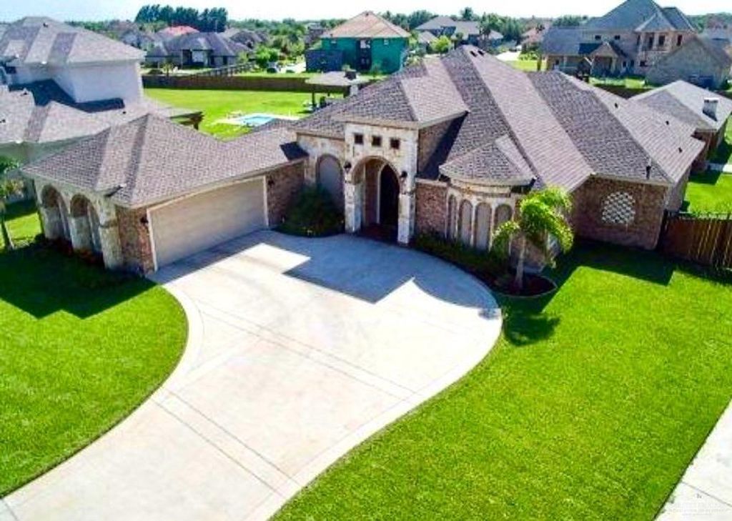 615 Comedy Lane, Edinburg, TX 78542