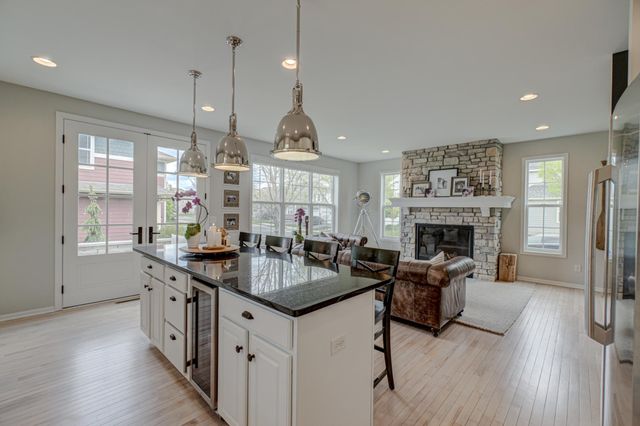 4891 159th Street W, Apple Valley, MN 55124