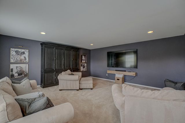 4891 159th Street W, Apple Valley, MN 55124