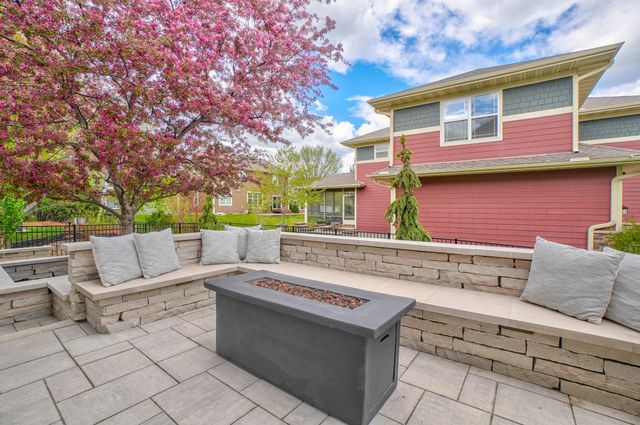4891 159th Street W, Apple Valley, MN 55124