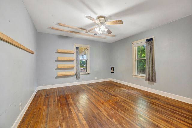 313 W Kingston Springs Rd, Kingston Springs, TN 37082