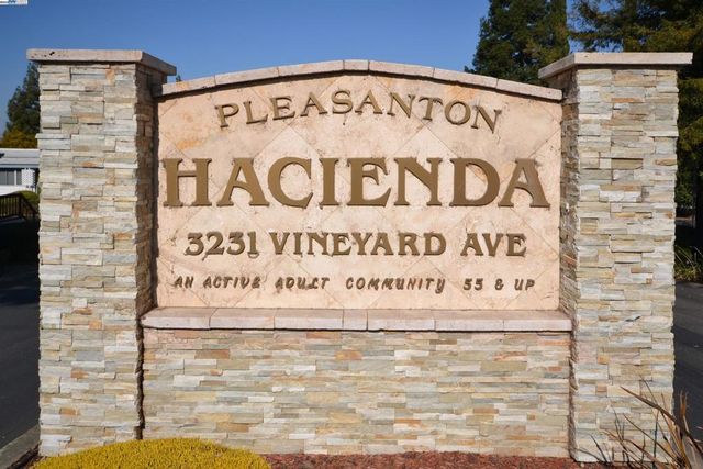 3231 Vineyard Ave, Pleasanton, CA 94566