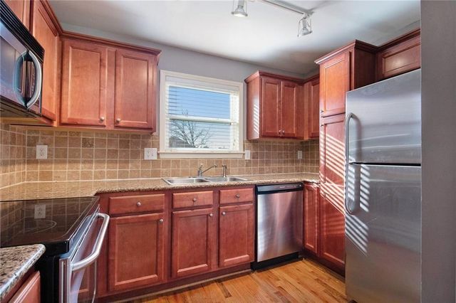 48 Peachtree Avenue 324, Atlanta, GA 30305