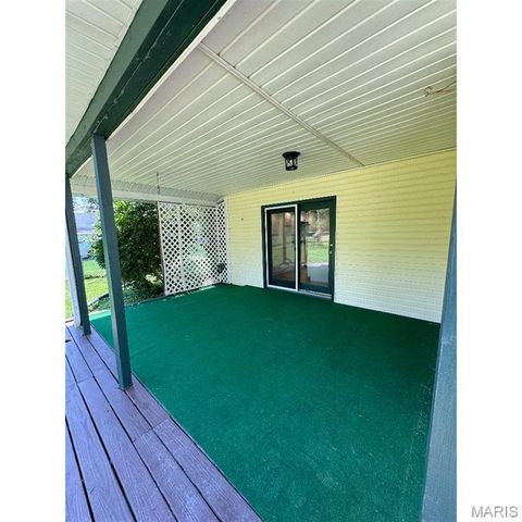914 N Center Street, Collinsville, IL 62234