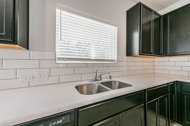 16911 Lagos Lane, Crosby, TX 77532