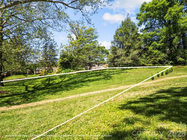 99999 Country Club Road, Asheville, NC 28804