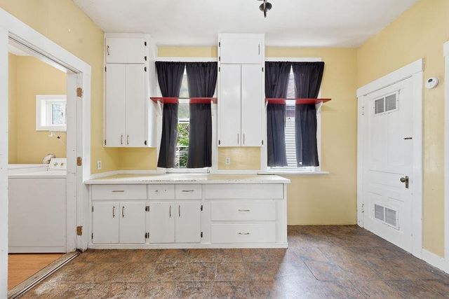 2118 W Mallon Ave, Spokane, WA 99201