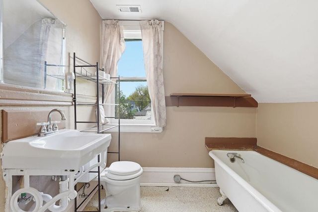 2118 W Mallon Ave, Spokane, WA 99201