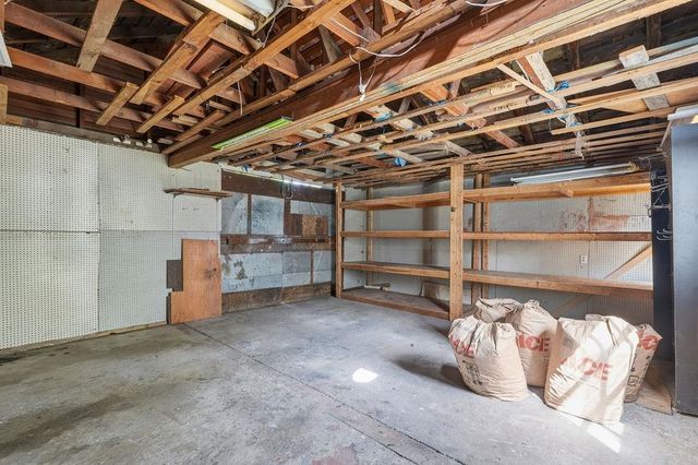 2118 W Mallon Ave, Spokane, WA 99201