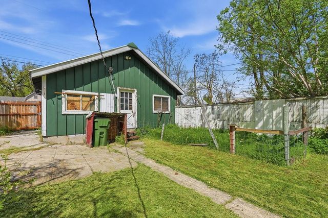 2118 W Mallon Ave, Spokane, WA 99201