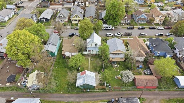 2118 W Mallon Ave, Spokane, WA 99201