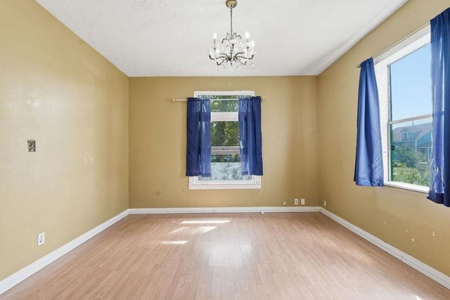 2118 W Mallon Ave, Spokane, WA 99201