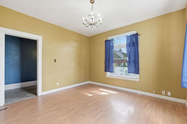 2118 W Mallon Ave, Spokane, WA 99201