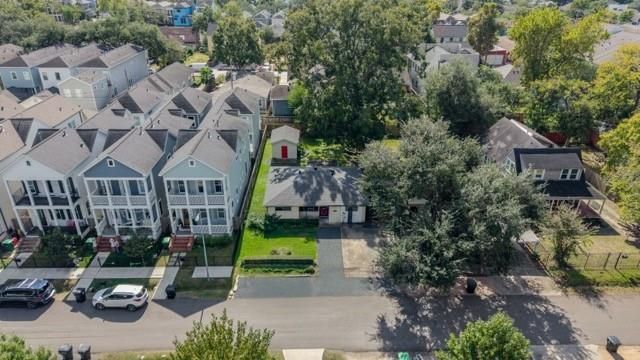 820 E 28th Street, Houston, TX 77009