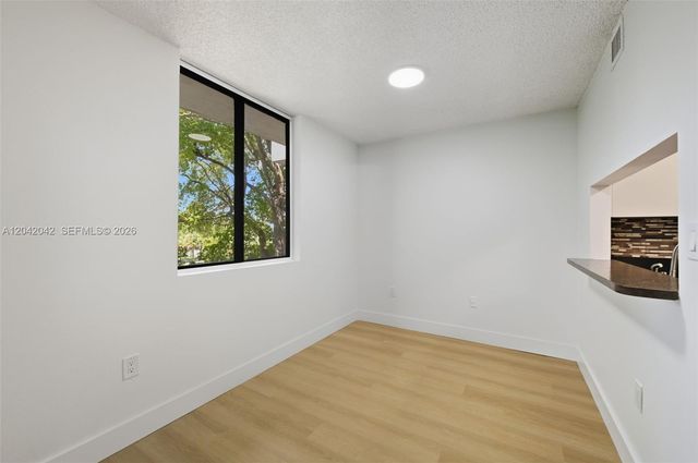 8365 SW 152nd Ave C-417, Miami, FL 33193