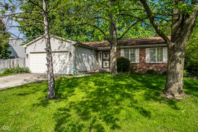 6724 Cross Key Drive, Indianapolis, IN 46268
