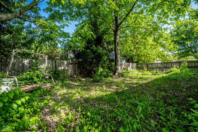 6724 Cross Key Drive, Indianapolis, IN 46268