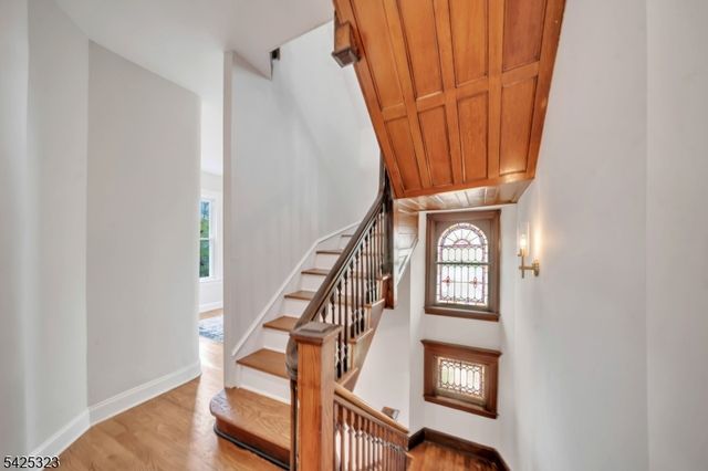 336 Mountain Ave, Westfield Town, NJ 07090