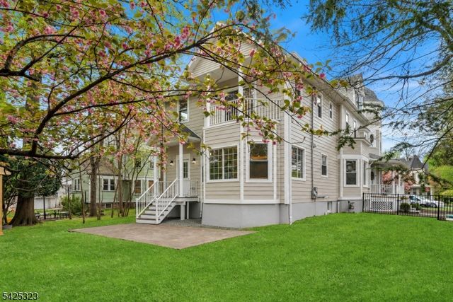 336 Mountain Ave, Westfield Town, NJ 07090