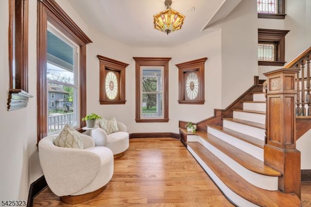 336 Mountain Ave, Westfield Town, NJ 07090