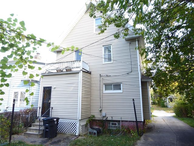 3430 E 102, Cleveland, OH 44104