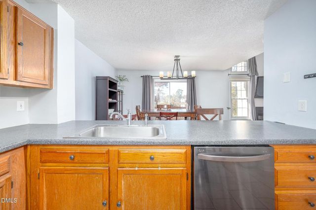 701 Thistlegate Trail, Raleigh, NC 27610