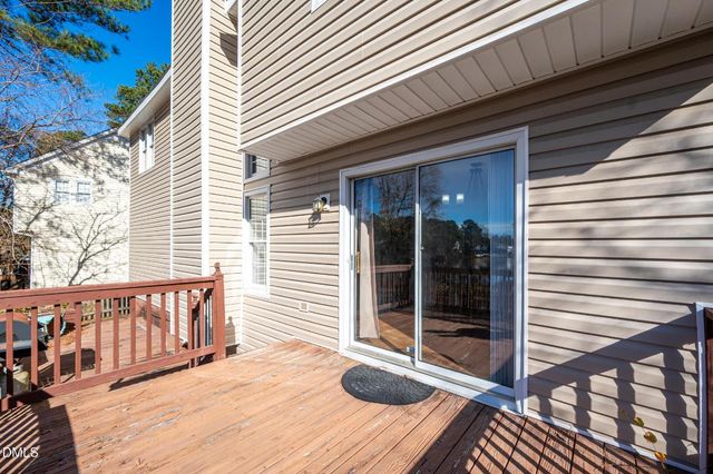 701 Thistlegate Trail, Raleigh, NC 27610