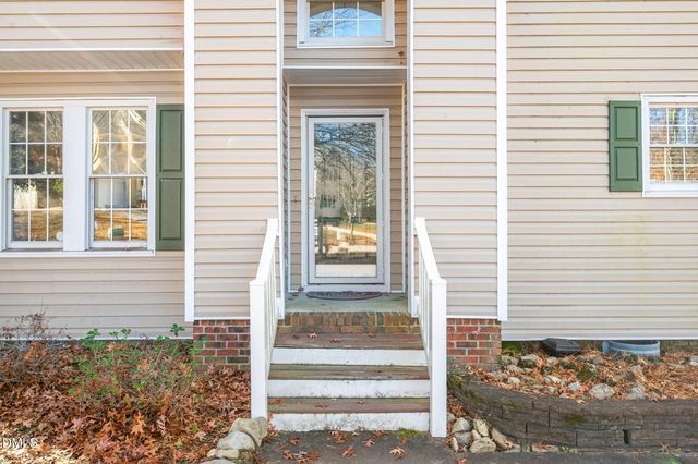 701 Thistlegate Trail, Raleigh, NC 27610