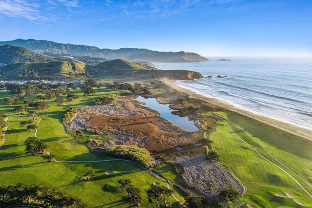 52 Frances Avenue, Pacifica, CA 94044