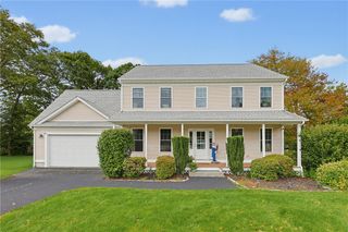 2 Plantation Drive, Tiverton, RI 02878
