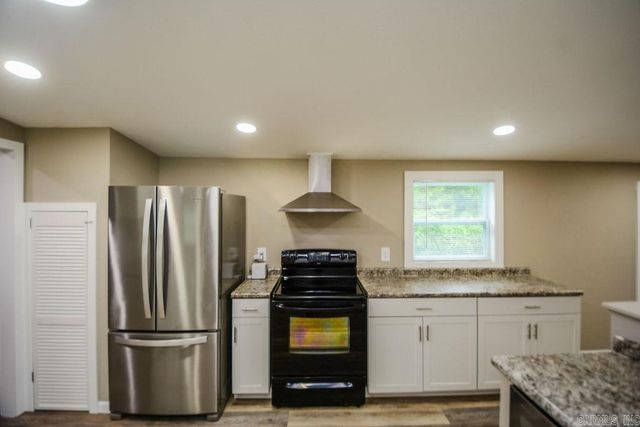 1036 Tippitt Road, Austin, AR 72007