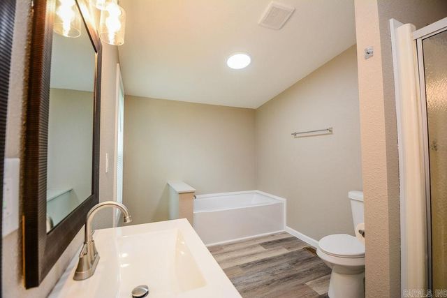 1036 Tippitt Road, Austin, AR 72007