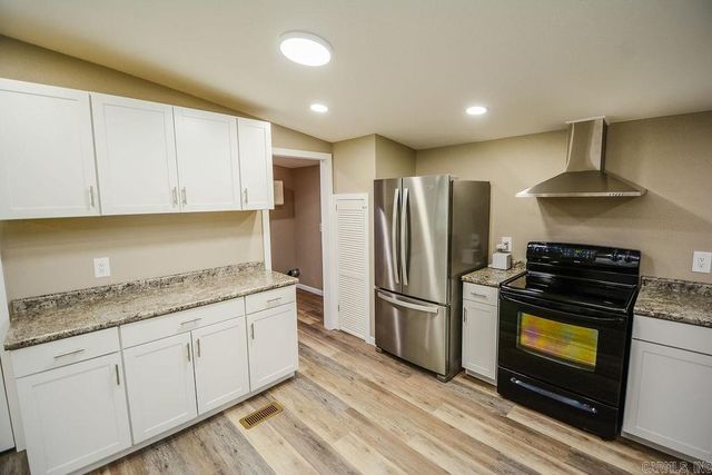 1036 Tippitt Road, Austin, AR 72007