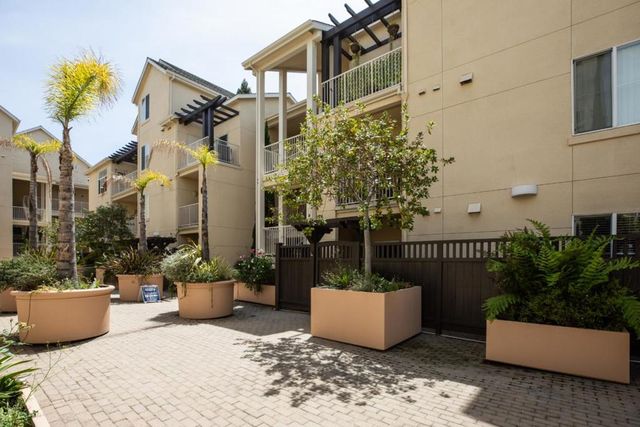 2255 Showers Drive 164, Mountain View, CA 94040
