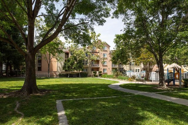 2255 Showers Drive 164, Mountain View, CA 94040