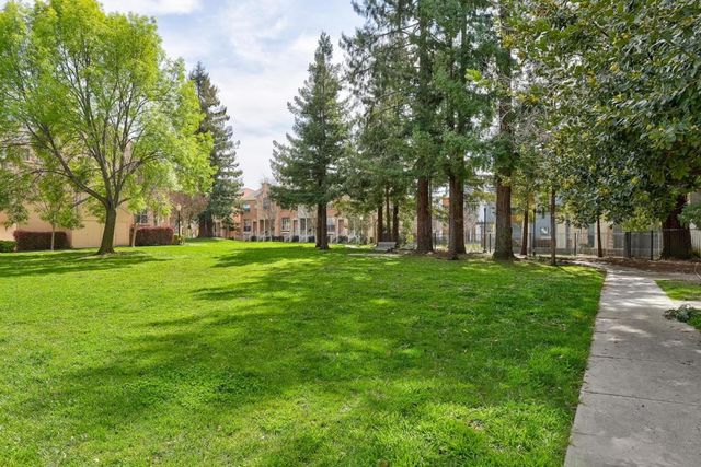 2255 Showers Drive 164, Mountain View, CA 94040