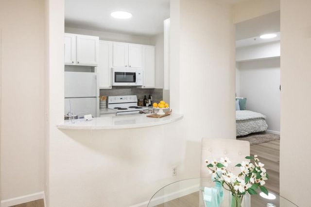 2255 Showers Drive 164, Mountain View, CA 94040